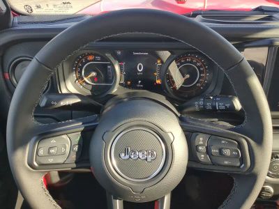 2026 Jeep Wrangler — photo 31 view