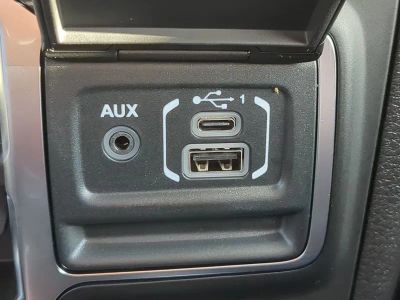 2026 Jeep Wrangler — photo 25 view