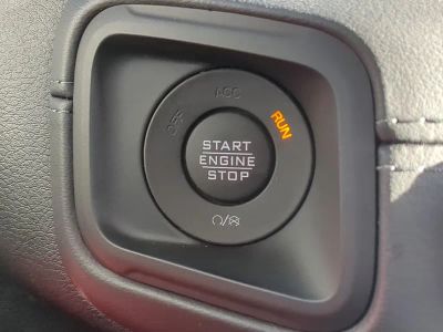 2026 Jeep Wrangler — photo 34 view