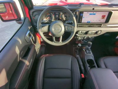 2026 Jeep Wrangler — photo 18 view