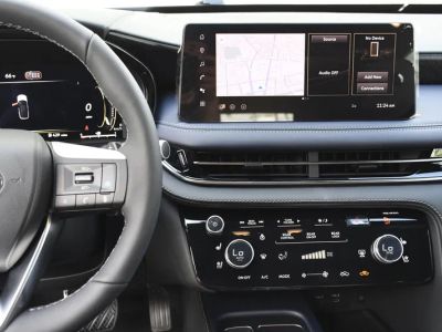 2026 INFINITI QX60 — photo 11 view