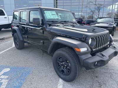 2026 Jeep Wrangler - Photo 6