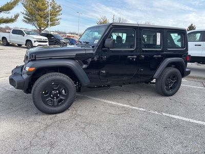 2026 Jeep Wrangler - Photo 15