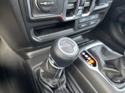 2026 Jeep Wrangler - Photo 70