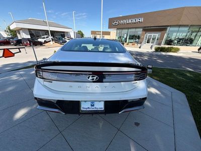 2026 Hyundai Sonata Hybrid — interior view