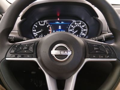 2025 Nissan Altima - Photo 12
