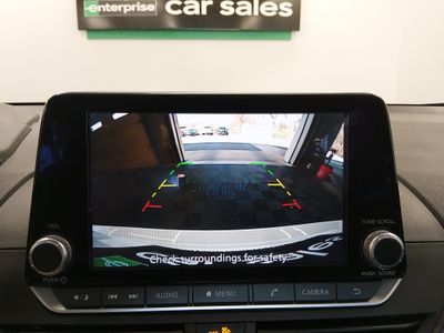 2025 Nissan Altima - Photo 16