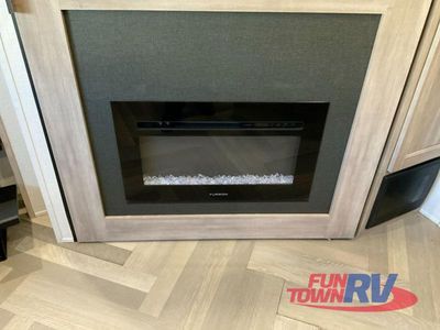 2024 Forest River RV XLR Boost - Photo 38
