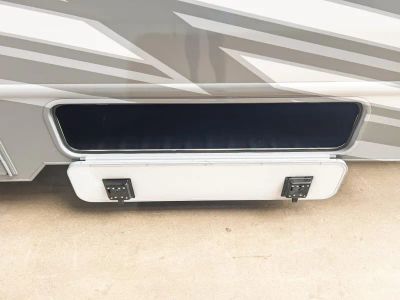 2027 Thor Motor Coach CHATEAU — photo 23 view