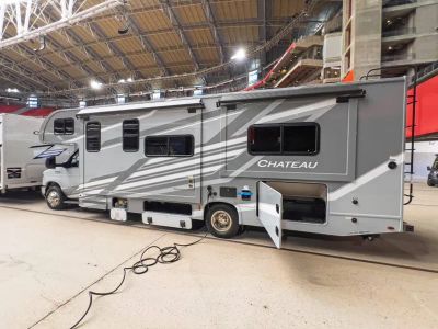 2027 Thor Motor Coach CHATEAU — photo 25 view