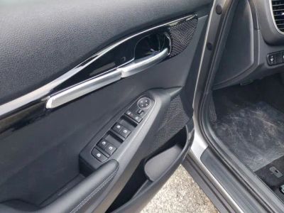 2026 Kia Seltos — engine compartment view