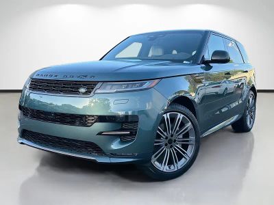2026 Land Rover Range Rover Sport Dynamic SE in Giola Green Metallic — front three-quarter view