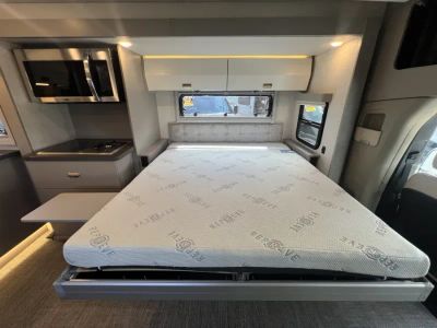 2025 Winnebago NAVION — photo 12 view