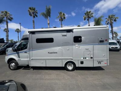 2025 Winnebago NAVION — photo 17 view