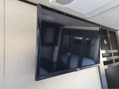 2017 Grand Design Momentum M-Class - Photo 21