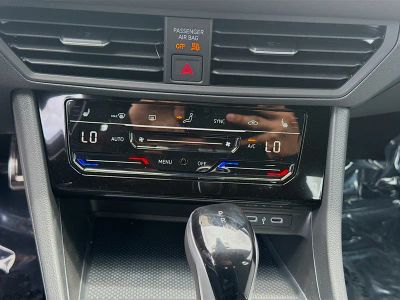 2026 Volkswagen Jetta — photo 14 view