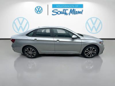 2026 Volkswagen Jetta — photo 8 view