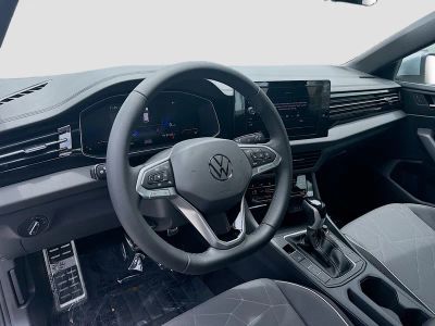 2026 Volkswagen Jetta — photo 9 view