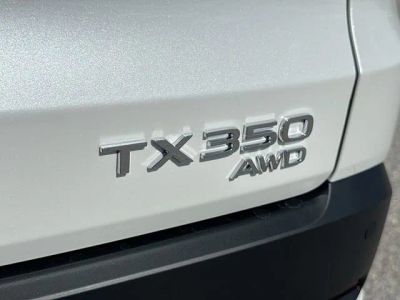 2026 Lexus TX — photo 11 view