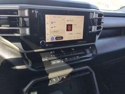 2023 Toyota Tundra - Photo 11