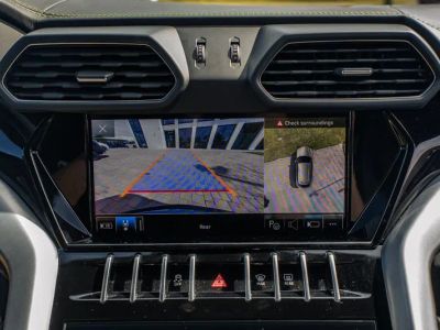 2022 Lamborghini Urus — photo 26 view
