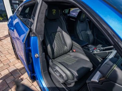 2022 Lamborghini Urus — photo 31 view