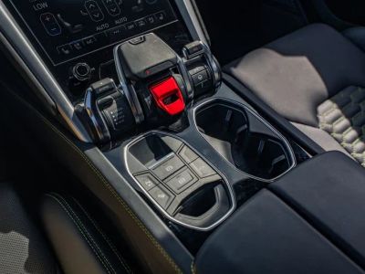 2022 Lamborghini Urus — photo 28 view