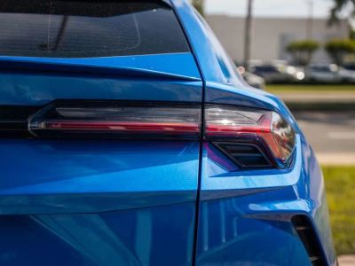 2022 Lamborghini Urus — photo 12 view