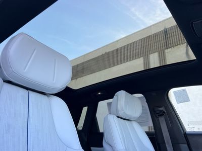 2024 Cadillac LYRIQ - Photo 18