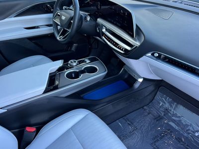 2024 Cadillac LYRIQ - Photo 17