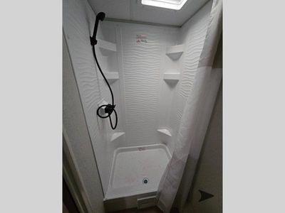 2026 Grand Design Transcend One - Photo 25