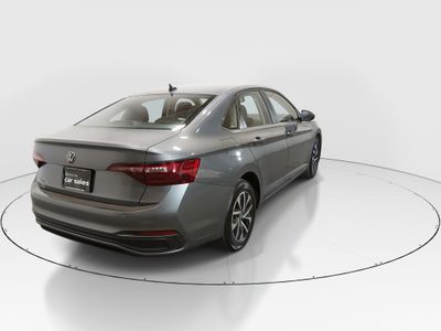 2024 Volkswagen Jetta — photo 7 view