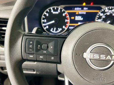 2022 Nissan Rogue — photo 16 view