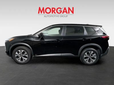 2022 Nissan Rogue — engine compartment view
