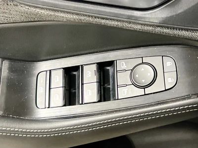 2022 Nissan Rogue — photo 14 view
