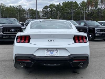 2026 Ford Mustang - Photo 4