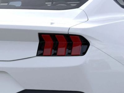 2026 Ford Mustang - Photo 21