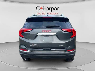 2018 GMC Terrain — interior view