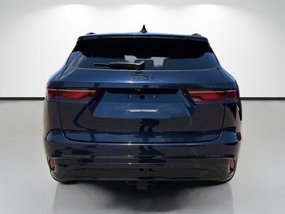 2025 Jaguar F-PACE - Photo 4