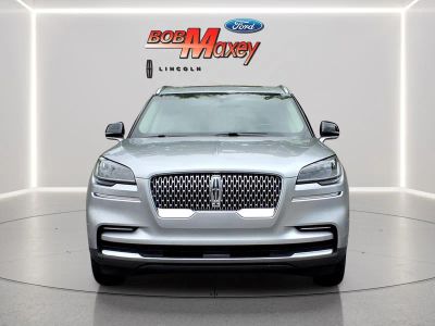 2024 Lincoln Aviator — side profile view