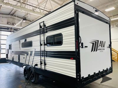 2026 Grand Design Momentum MAV - Photo 5