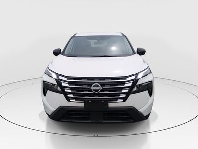 2024 Nissan Rogue - Photo 2