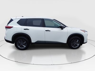 2024 Nissan Rogue - Photo 8