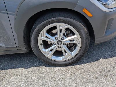 2023 Hyundai Kona — photo 11 view