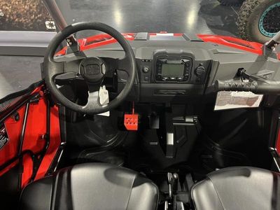 2025 Polaris RZR 200 EFI — photo 10 view