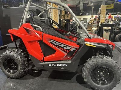 2025 Polaris RZR 200 EFI — photo 8 view