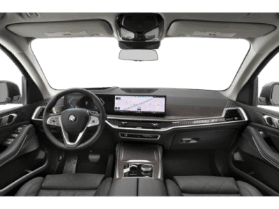 2026 BMW X7 — detail view