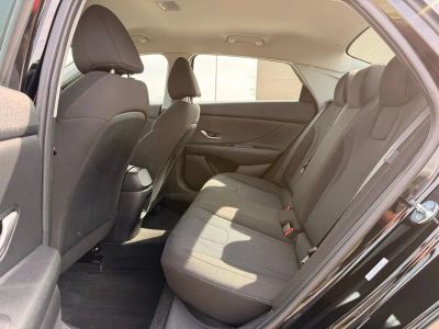 2025 Hyundai Elantra - Photo 29