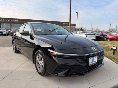2025 Hyundai Elantra - Photo 7