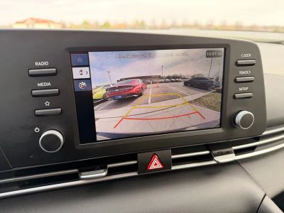 2025 Hyundai Elantra - Photo 19